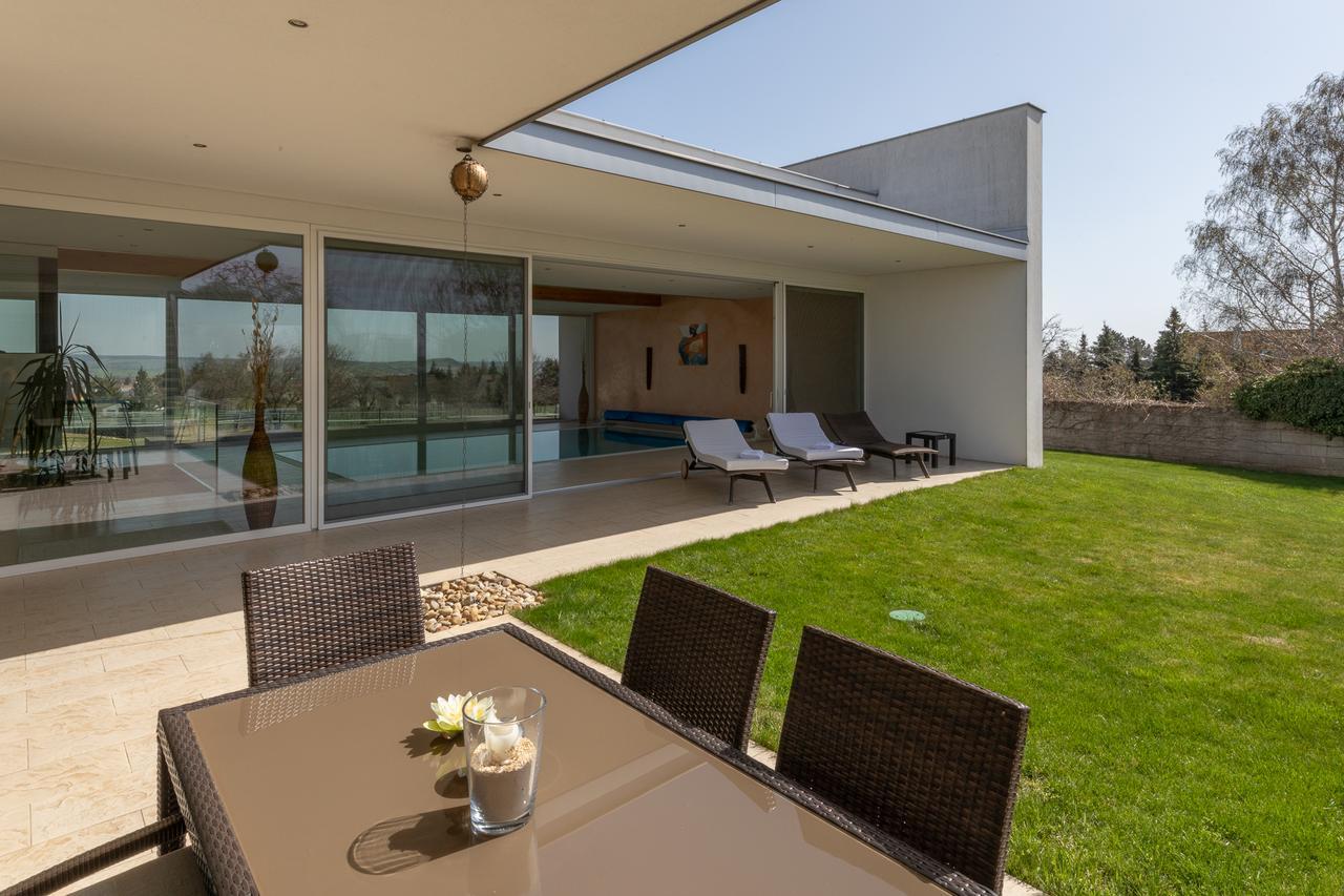 Country Lake Villa Breitenbrunn  Dış mekan fotoğraf
