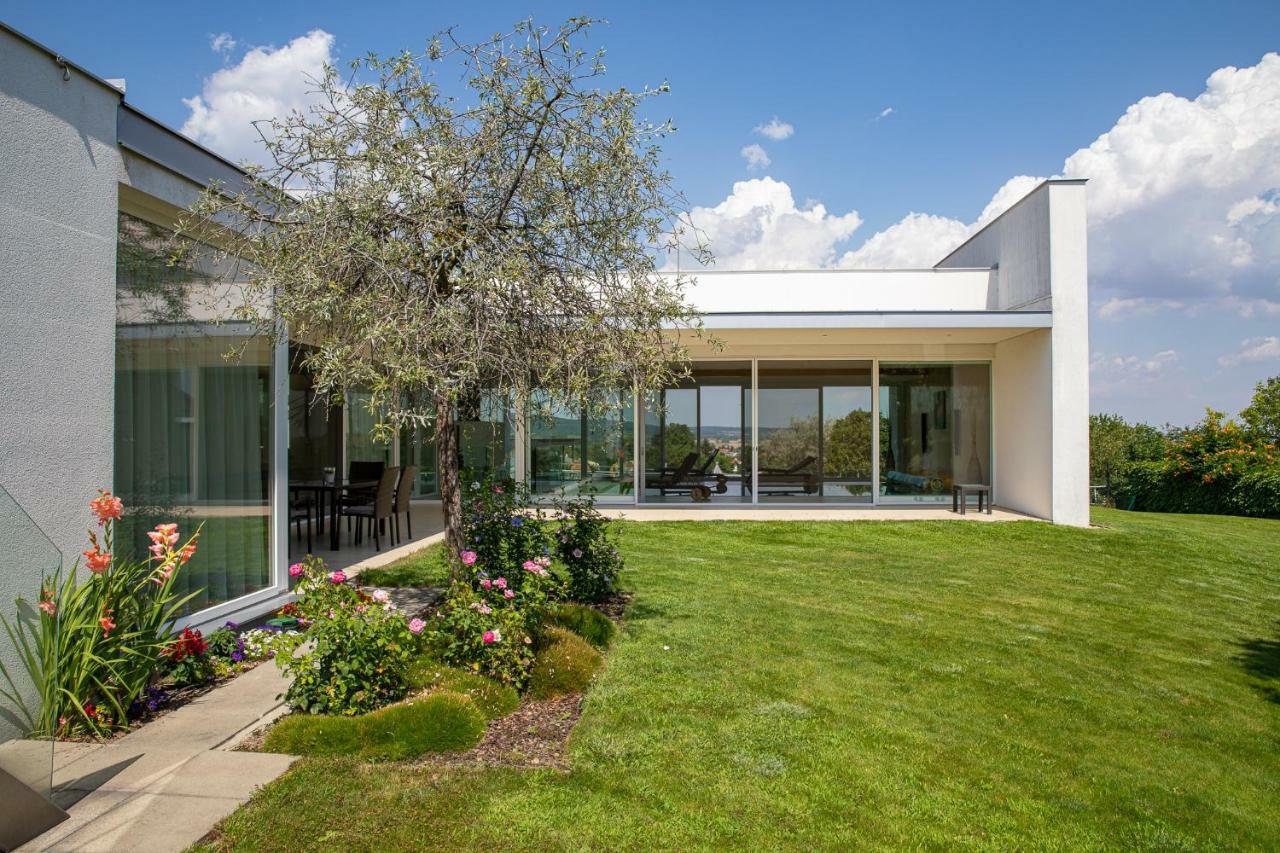 Country Lake Villa Breitenbrunn  Dış mekan fotoğraf